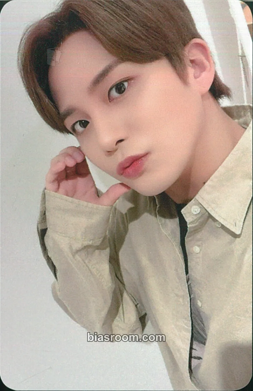 Jongho THE WORLD EP.2 : OUTLAW Photocard - ATEEZ - ATEEZ K-pop photocard