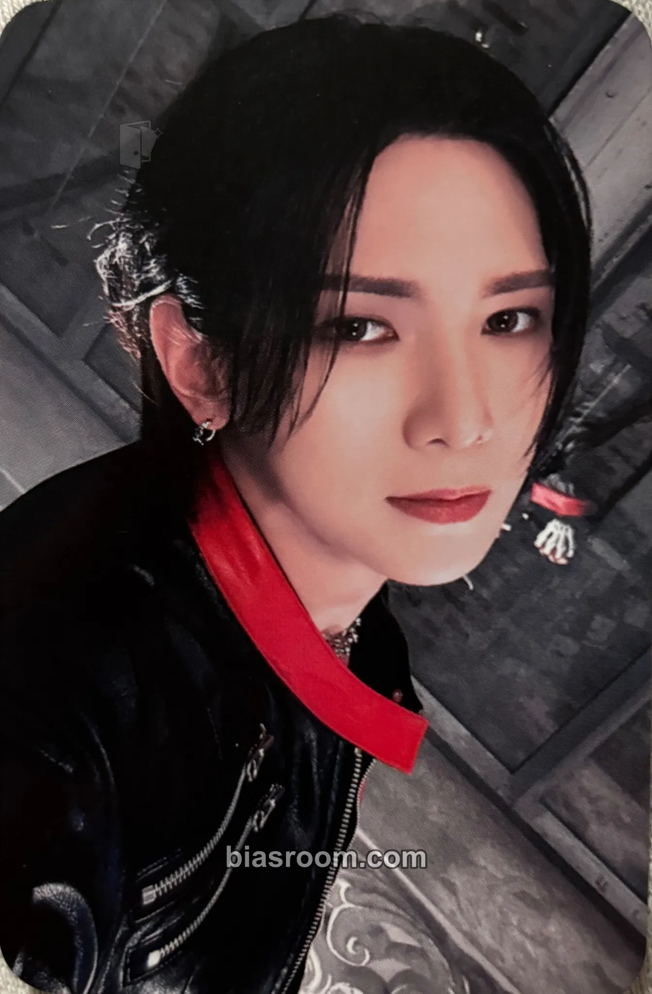 Yeosang THE WORLD EP.2 : OUTLAW Photocard - ATEEZ - ATEEZ K-pop photocard