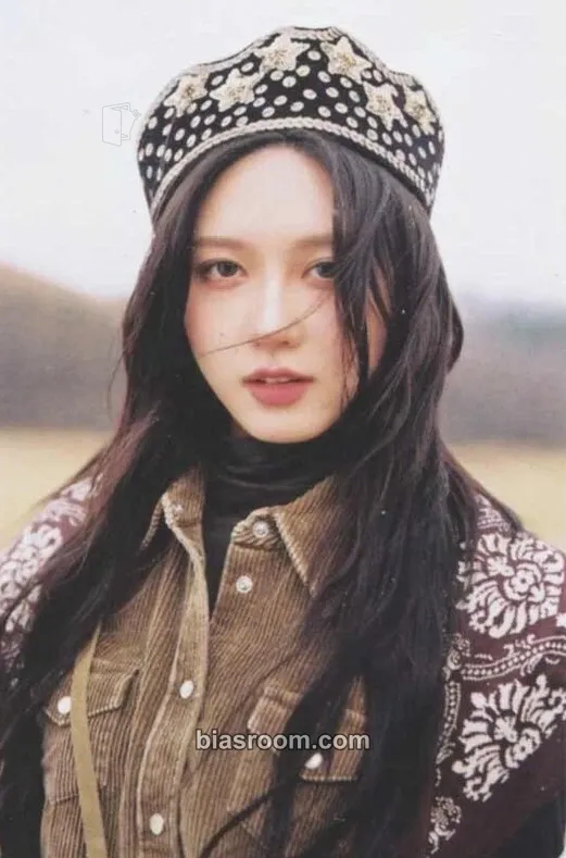 Gaeul IVE EMPATHY Photocard - IVE - IVE K-pop photocard