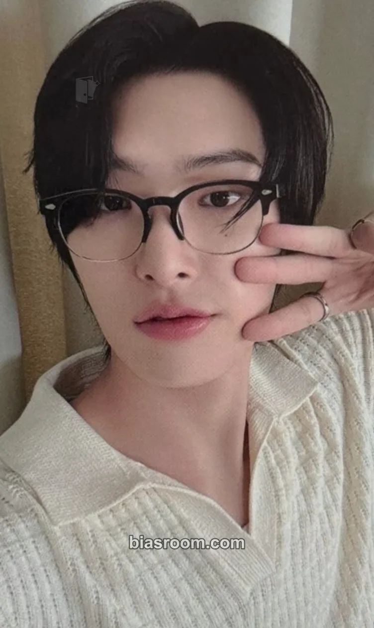 Mingi In Your Fantasy World Tour 2025 - 2026 Photocard - ATEEZ - ATEEZ K-pop photocard