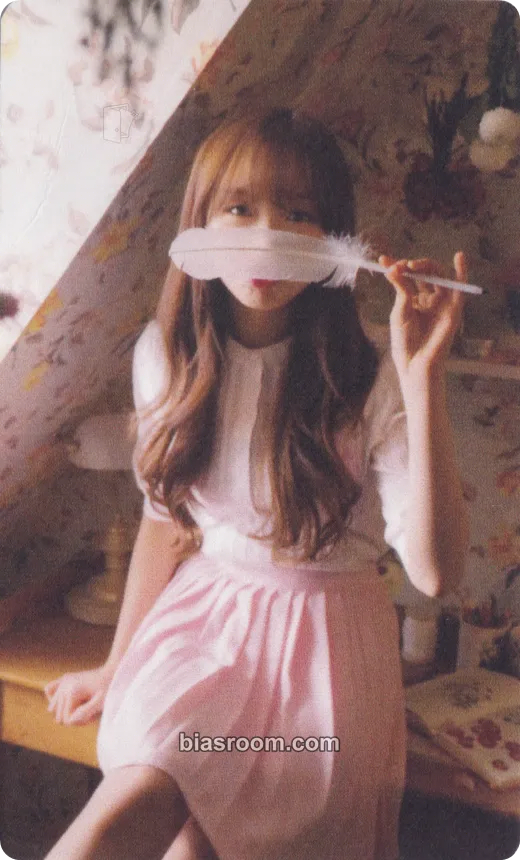 Sujeong Girls' Invasion Photocard - Lovelyz - Lovelyz K-pop photocard