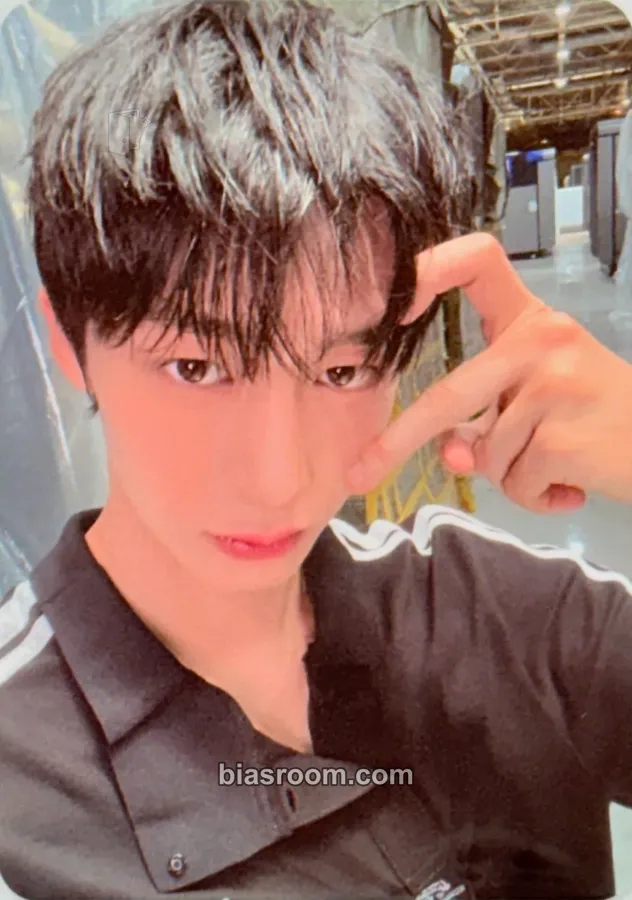 Hyungwon THE X Photocard - MONSTA X - MONSTA X K-pop photocard