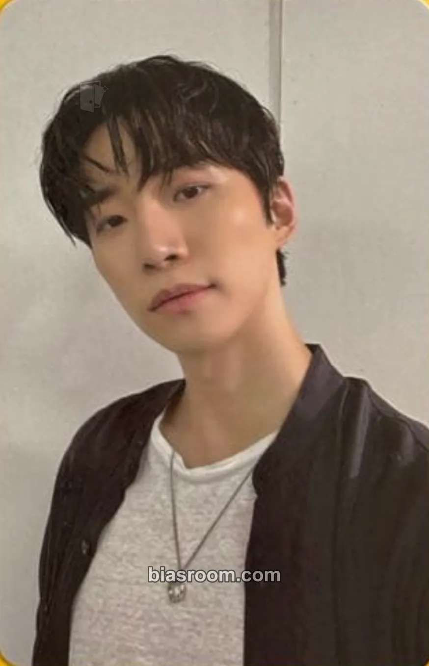 Junho MUST Photocard - 2PM - 2PM K-pop photocard