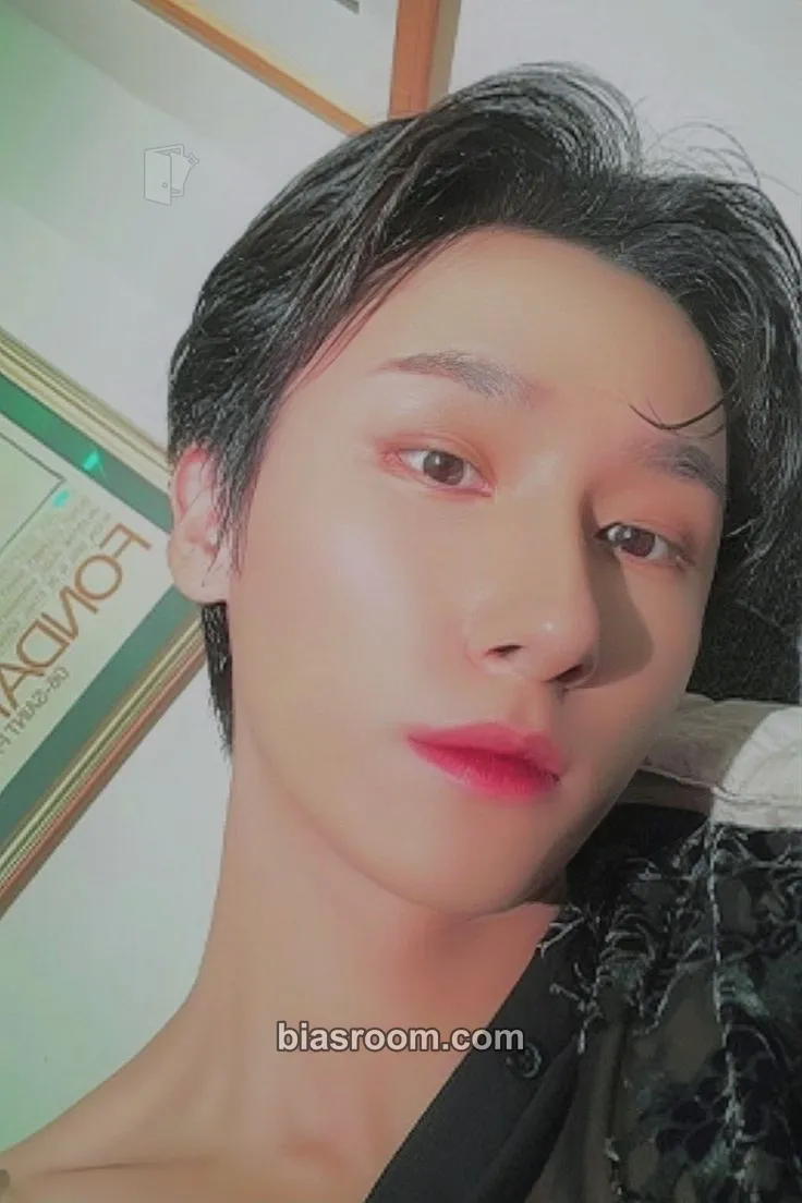 I.M 2023 Season's Greetings - Mon Couvert Photocard - MONSTA X - MONSTA X K-pop photocard