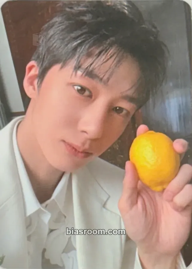 Hyungwon THE X Photocard - MONSTA X - MONSTA X K-pop photocard