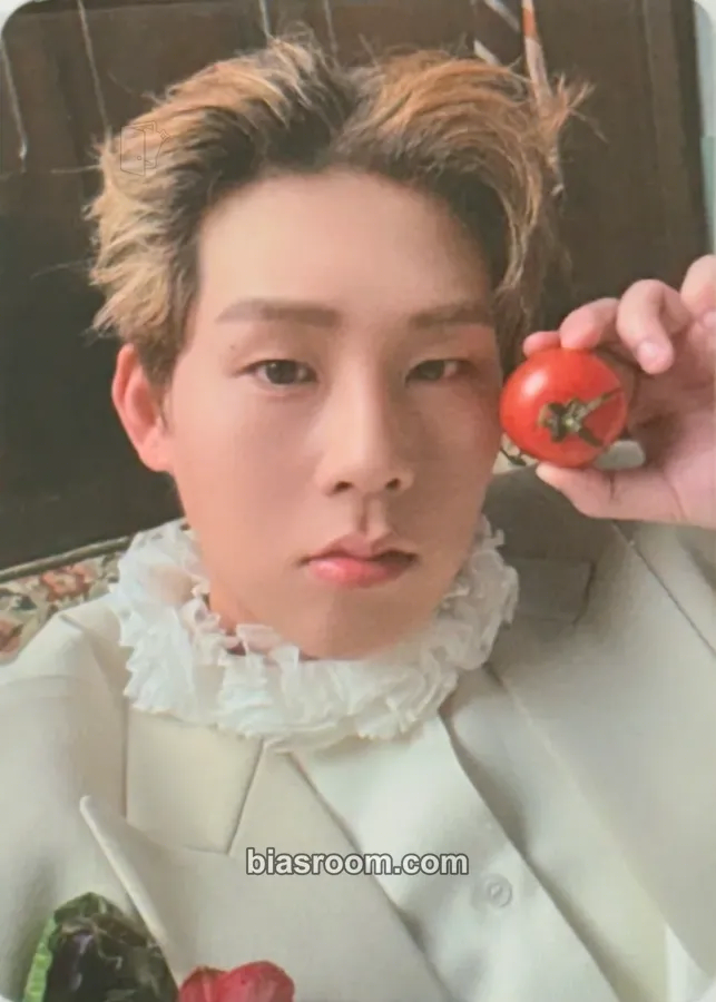 Joohoney THE X Photocard - MONSTA X - MONSTA X K-pop photocard
