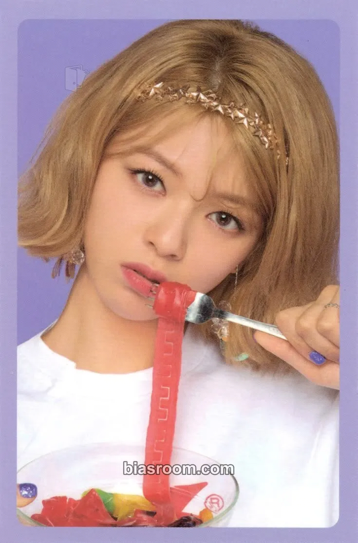 Jeongyeon What is Love? Photocard - TWICE - TWICE K-pop photocard