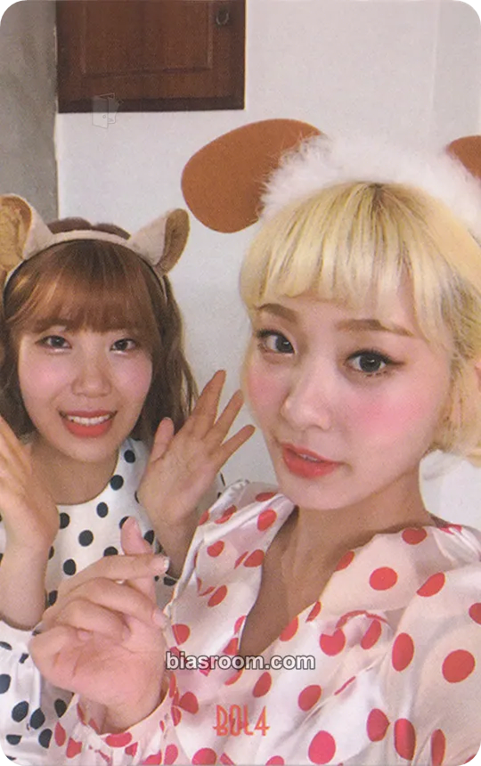 Red Diary Page.1 Photocard - Bolbbalgan4 - Bolbbalgan4 K-pop photocard