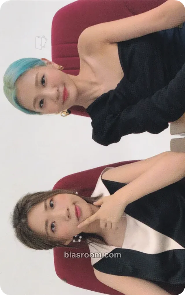 Bolbbalgan4 - Two Five Album album photocard standard version group photocard horizontal