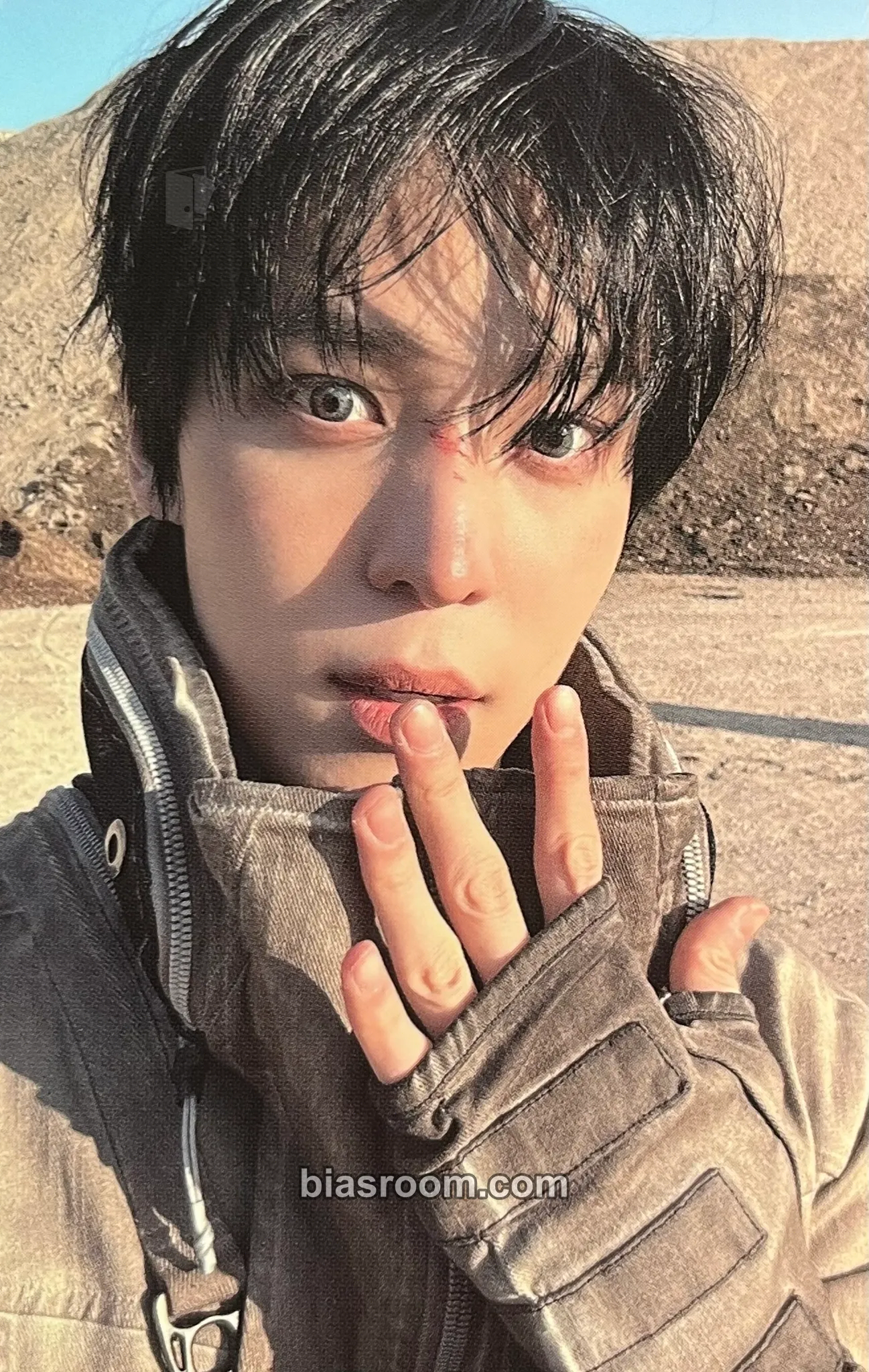 Yunho GOLDEN HOUR : Part.4 Photocard - ATEEZ - ATEEZ K-pop photocard