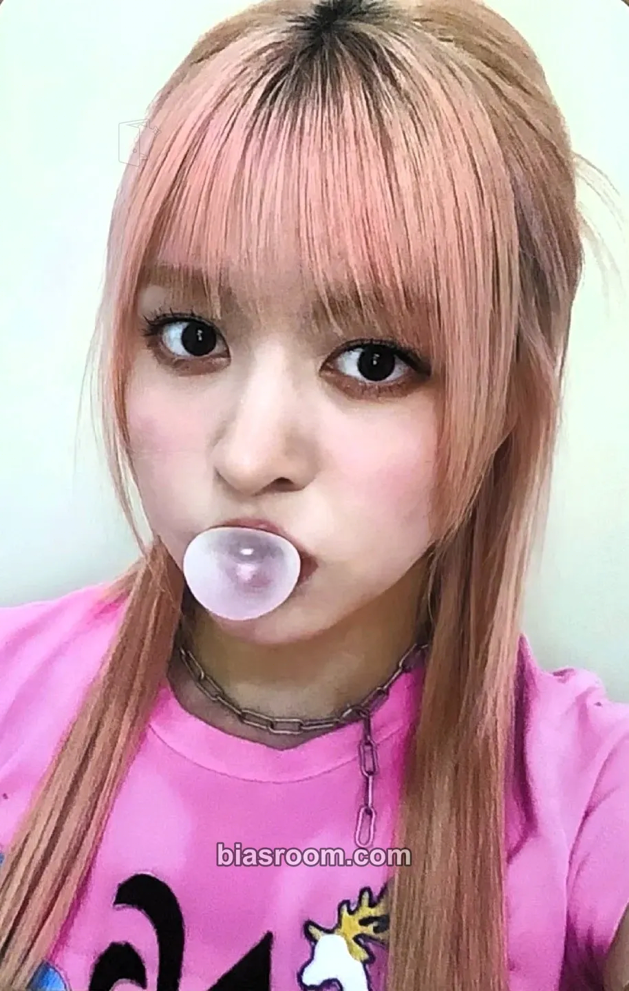 Lily Expérgo Photocard - NMIXX - NMIXX K-pop photocard