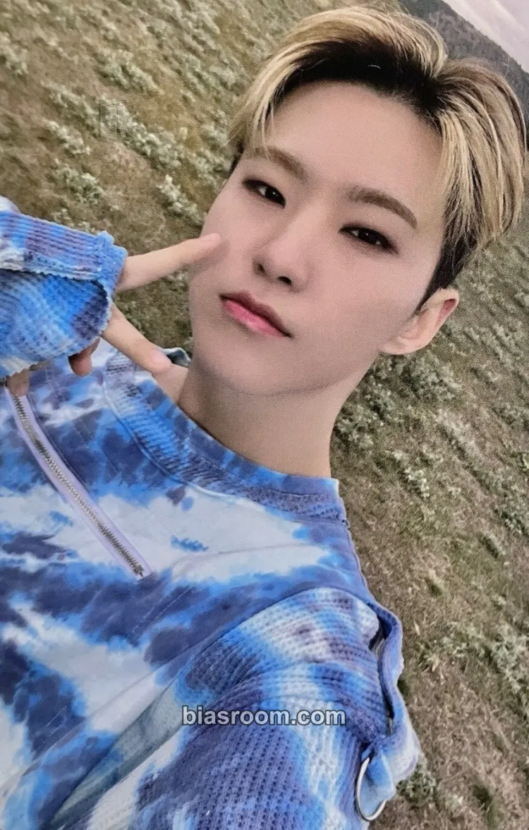 Hoshi Seventeenth Heaven Photocard - SEVENTEEN - SEVENTEEN K-pop photocard