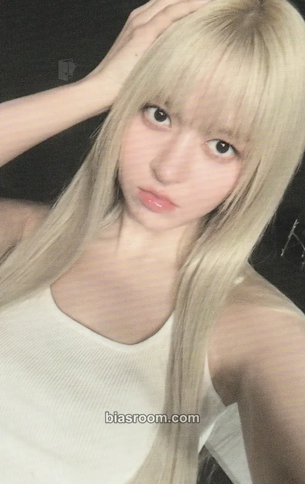 Lily EPISODE 1: ZERO FRONTIER - 1st World Tour Photocard - NMIXX - NMIXX K-pop photocard