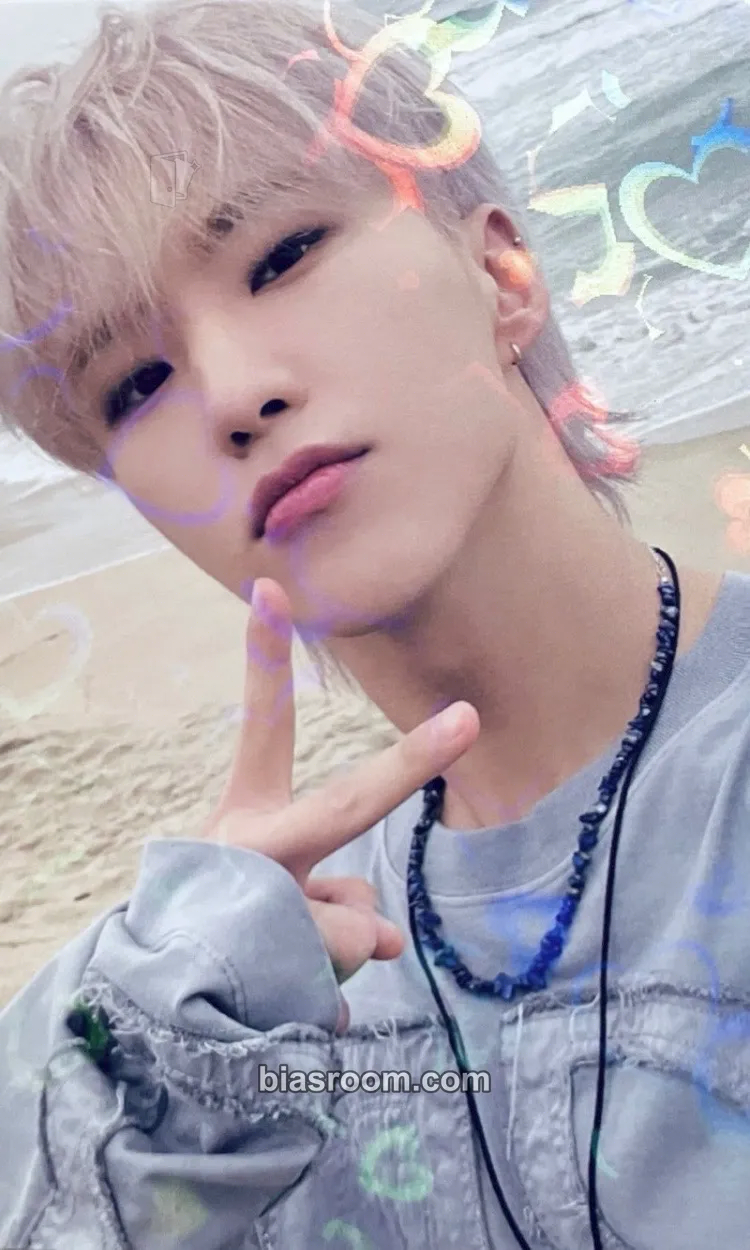 Hoshi Spill the Feels Photocard - SEVENTEEN - SEVENTEEN K-pop photocard