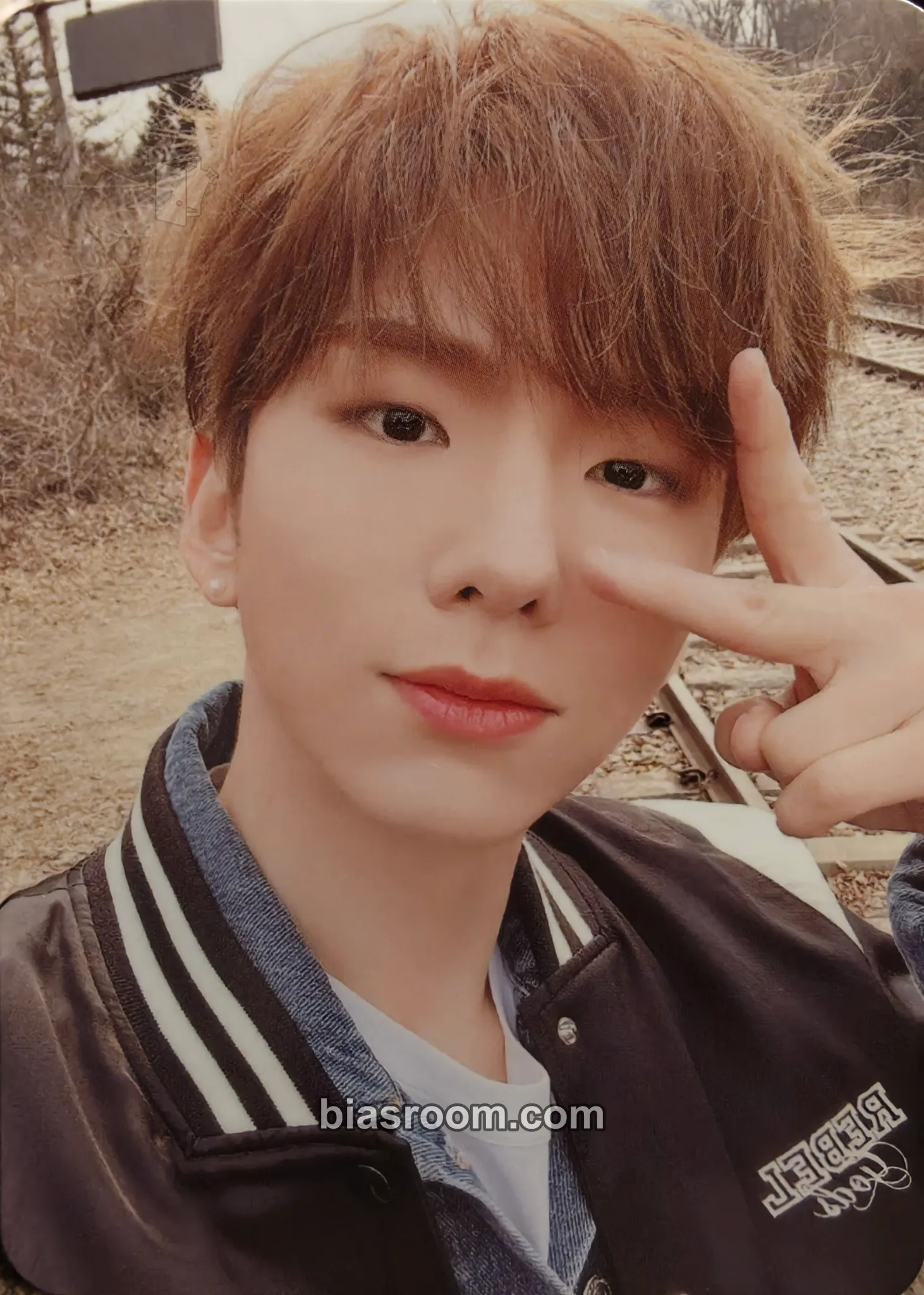 Kihyun Shape of Love Photocard - MONSTA X - MONSTA X K-pop photocard