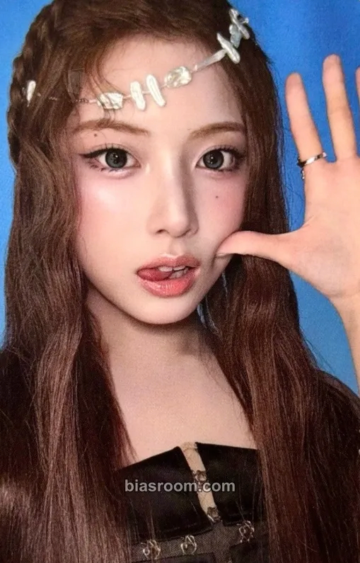 Jiwoo EPISODE 1: ZERO FRONTIER - Pop-Up Store Photocard - NMIXX - NMIXX K-pop photocard