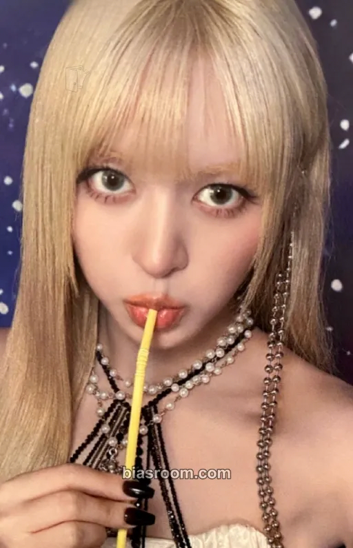 Lily EPISODE 1: ZERO FRONTIER - Pop-Up Store Photocard - NMIXX - NMIXX K-pop photocard