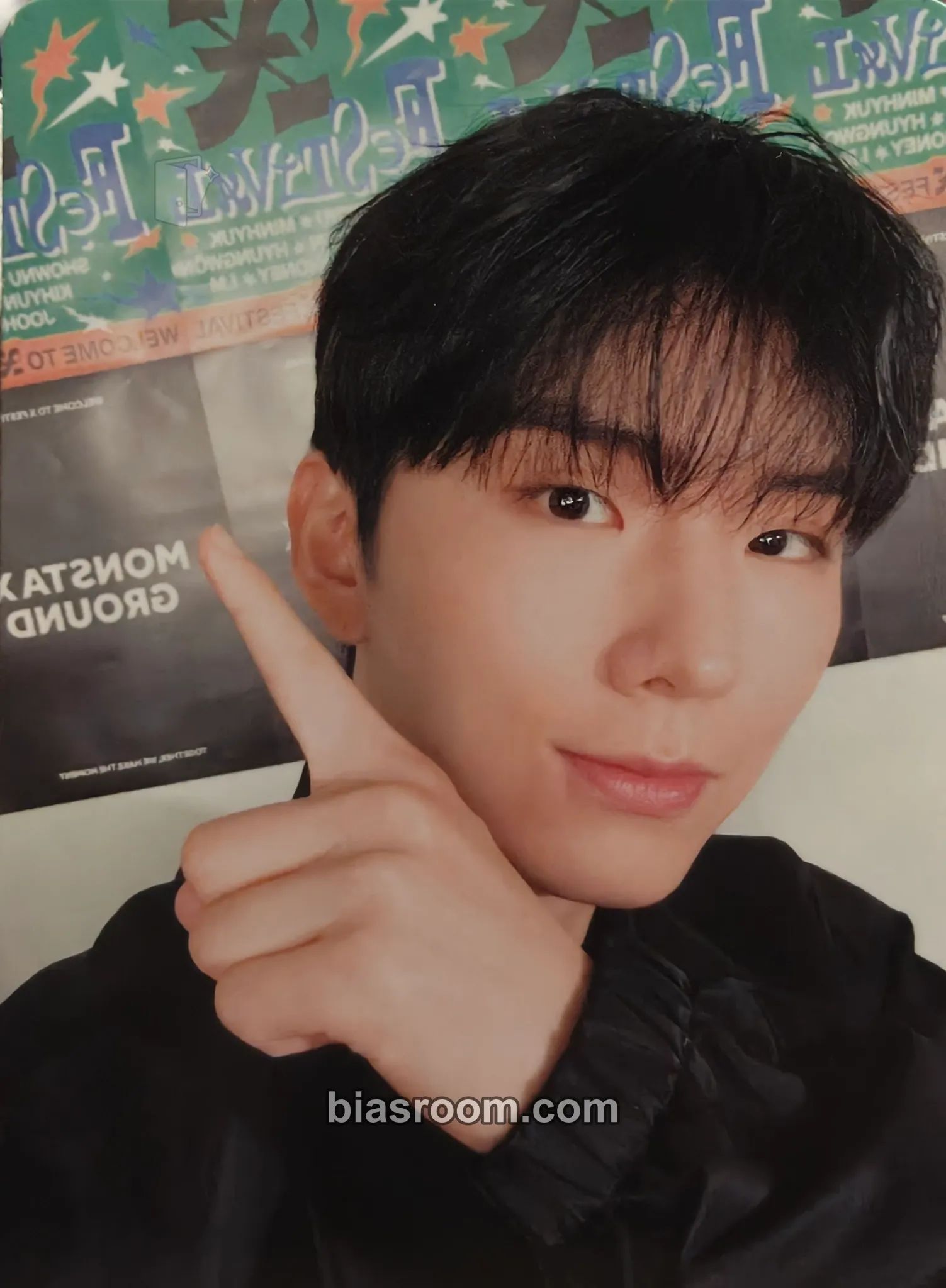 Kihyun X Festival – 2025 Monsta X Official Fanclub Kit Photocard - MONSTA X - MONSTA X K-pop photocard