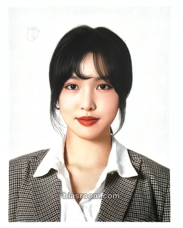 GFRIEND - Yuju - 2021 Season’s Greetings “an ordinary day” Other season's greetings id photo