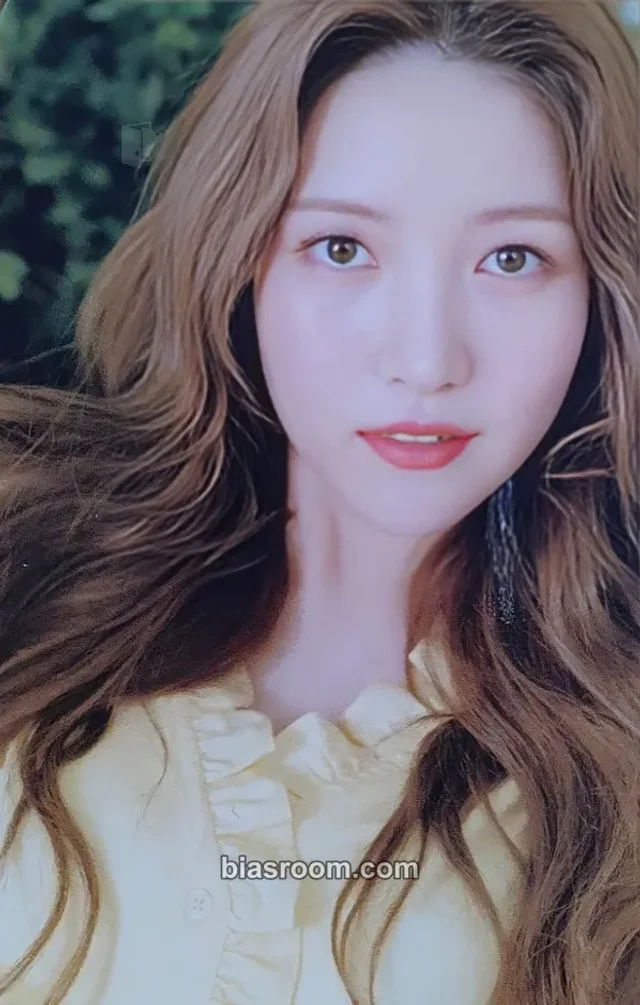 GFRIEND - Sowon - 2020 Season’s Greetings “Trip Together Memory” Other season's greetings
