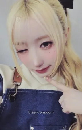 Mei &our vibe Photocard - SAY MY NAME - SAY MY NAME K-pop photocard