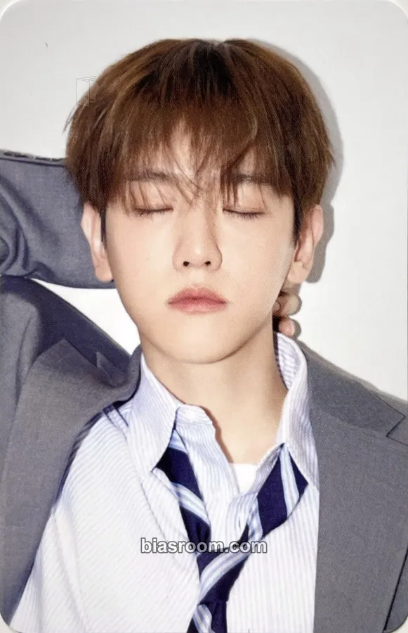 Baekhyun 2024 EXO Season's Greetings — Valentine's Day at School Photocard - EXO - EXO K-pop photocard