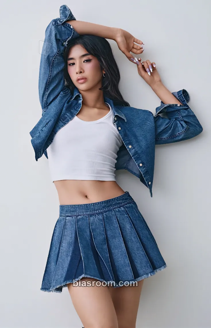 Sophia GAP Philippines x KATSEYE Photocard - KATSEYE - KATSEYE K-pop photocard
