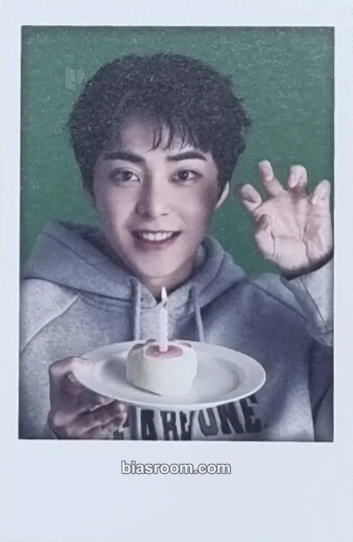 Xiumin 2024 EXO Season's Greetings — Valentine's Day at School Photocard - EXO - EXO K-pop photocard
