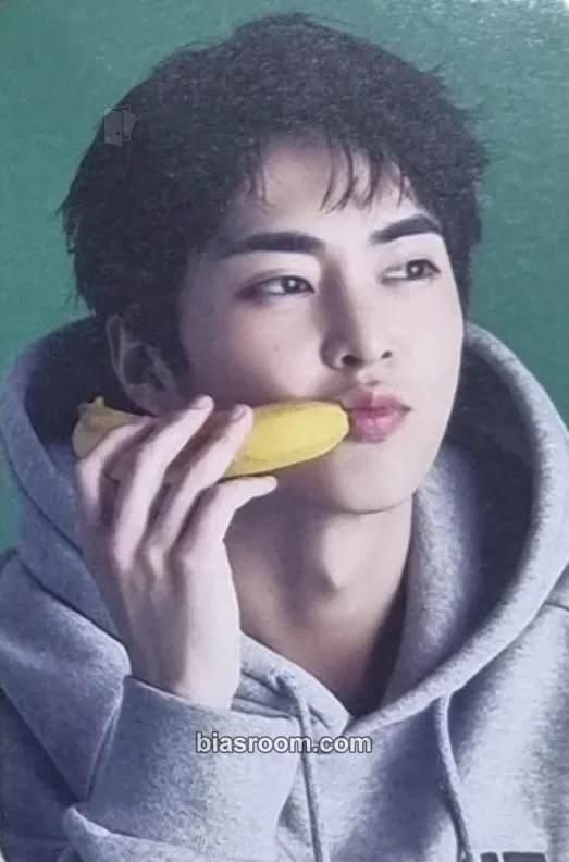 Xiumin 2024 EXO Season's Greetings — Valentine's Day at School Photocard - EXO - EXO K-pop photocard