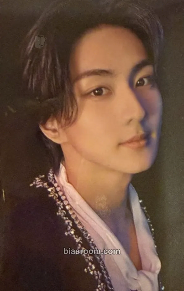 Jungwon House of Vampire Photocard - ENHYPEN - ENHYPEN K-pop photocard