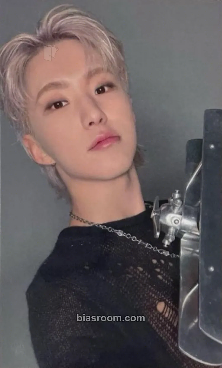 Hoshi Spill the Feels Photocard - SEVENTEEN - SEVENTEEN K-pop photocard