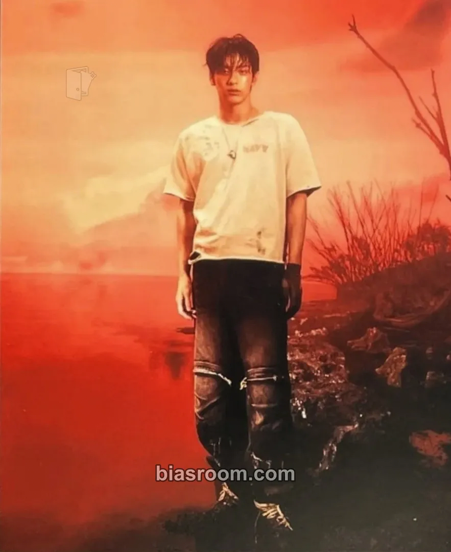 Soobin The Star Chapter: Together Photocard - TOMORROW X TOGETHER - TOMORROW X TOGETHER K-pop photocard