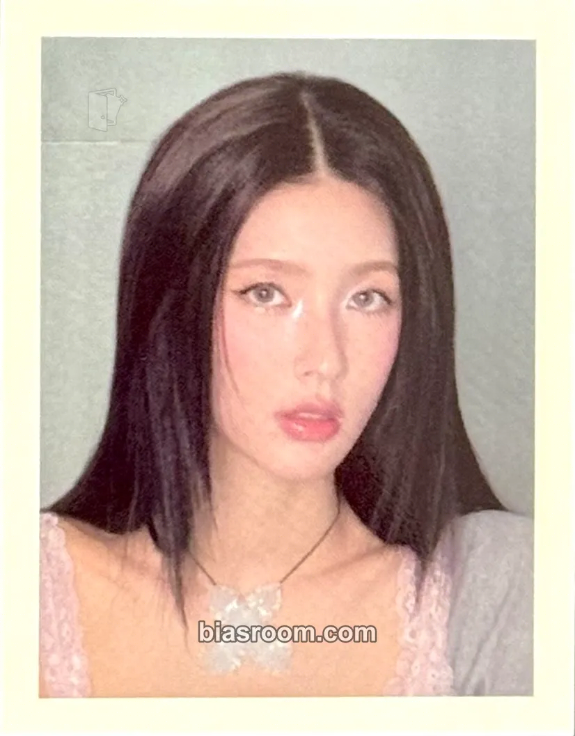 Miyeon MY, Lover Photocard - i-dle - i-dle K-pop photocard