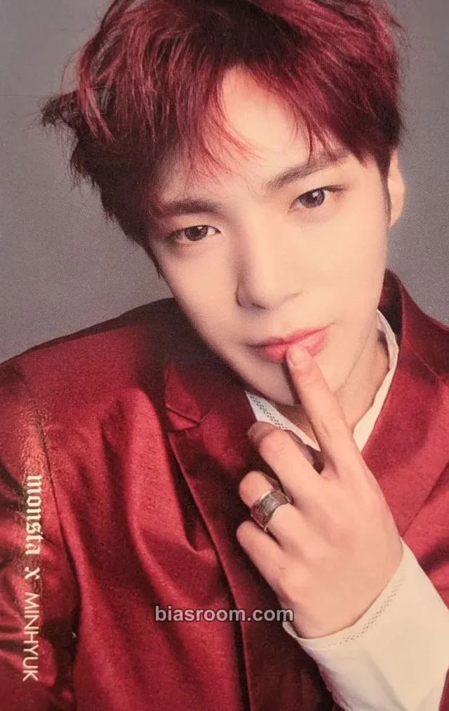 MONSTA X - Minhyuk - The Clan pt.2.5: The Final Chapter Album beside version