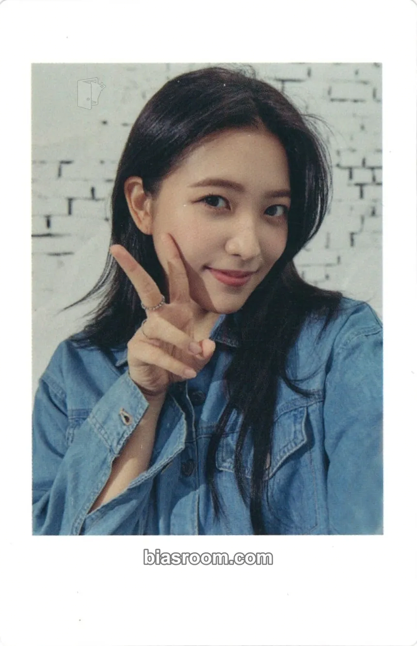 Yeri Red Velvet Loves Good Luck Trolls Pop-Up Photocard - Red Velvet - Red Velvet K-pop photocard