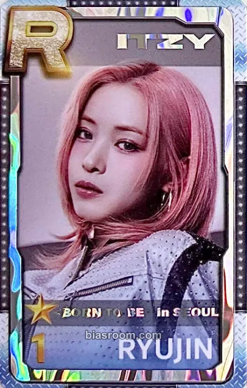 Ryujin ITZY 2nd World Tour 'Born To Be' Photocard - ITZY - ITZY K-pop photocard
