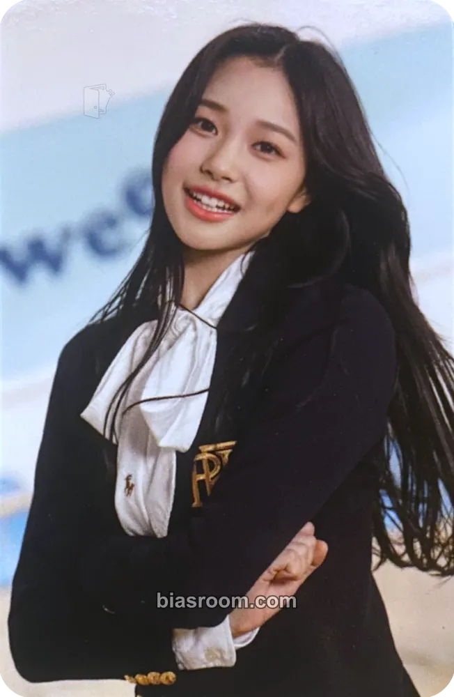 Jihan We Are Photocard - Weeekly - Weeekly K-pop photocard