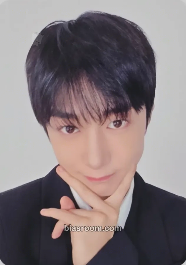 Hyungwon THE X Photocard - MONSTA X - MONSTA X K-pop photocard