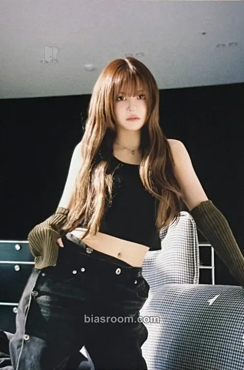 Lily The Chronicles of NMIXX: How to Catch Aurora Photocard - NMIXX - NMIXX K-pop photocard