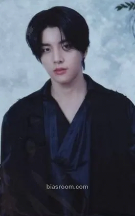 Jake 'WALK THE LINE' World Tour Photocard - ENHYPEN - ENHYPEN K-pop photocard