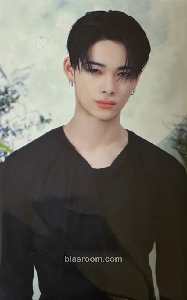 Ni-ki 'WALK THE LINE' World Tour Photocard - ENHYPEN - ENHYPEN K-pop photocard