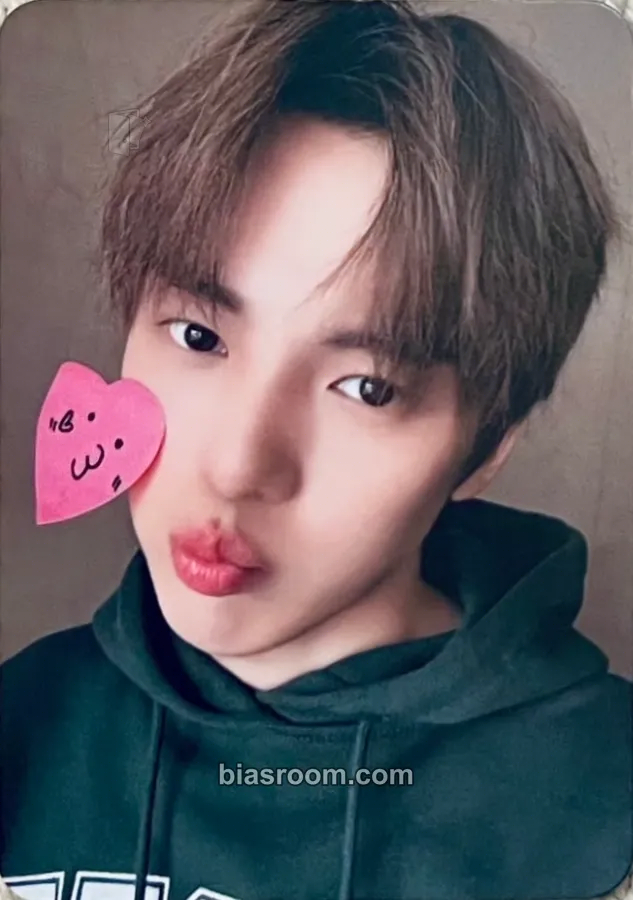 Minhyuk 'Monologue' The 10th Anniversary Pop-Up Store Photocard - MONSTA X - MONSTA X K-pop photocard