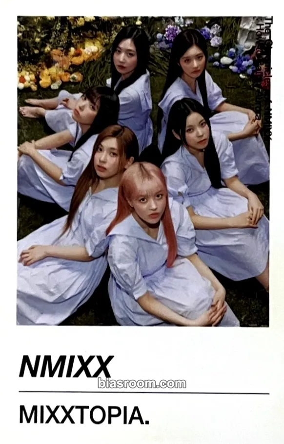The Chronicles of NMIXX: How to Catch Aurora Photocard - NMIXX - NMIXX K-pop photocard