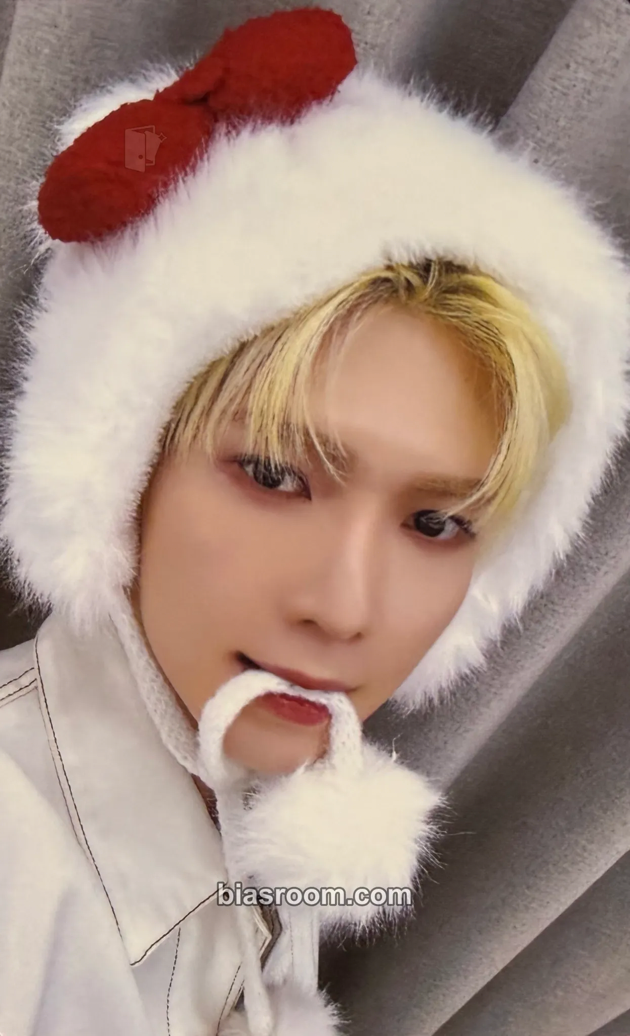 Yeosang GOLDEN HOUR : Part.4 Photocard - ATEEZ - ATEEZ K-pop photocard