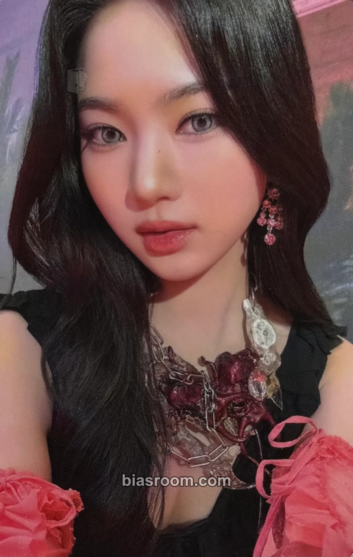 Isa Metamorphic Photocard - STAYC - STAYC K-pop photocard