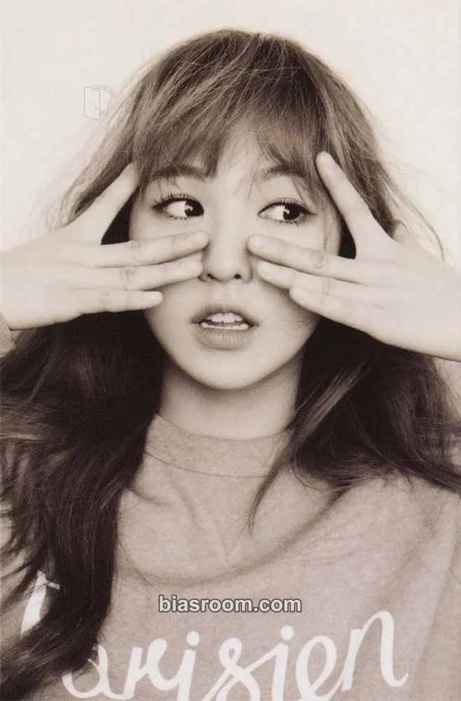 Wendy 2016 Season's Greeting Photocard - Red Velvet - Red Velvet K-pop photocard
