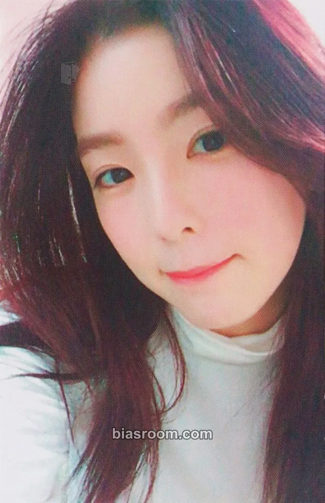 Irene 3rd Anniversary Photocard - Red Velvet - Red Velvet K-pop photocard