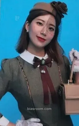 ODDCHILD (Jiyoon) 2019 Korea Tour 'Two Five' Photocard - Bolbbalgan4 - Bolbbalgan4 K-pop photocard