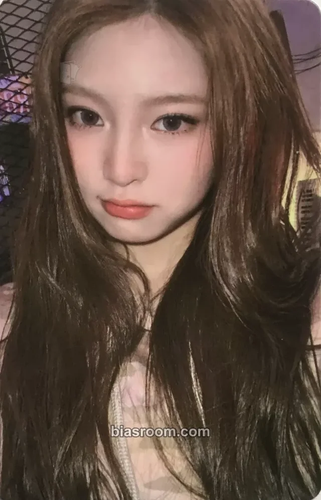 KiiiKiii - Haum - UNCUT GEM Album idoustage fansign video call (fancall)