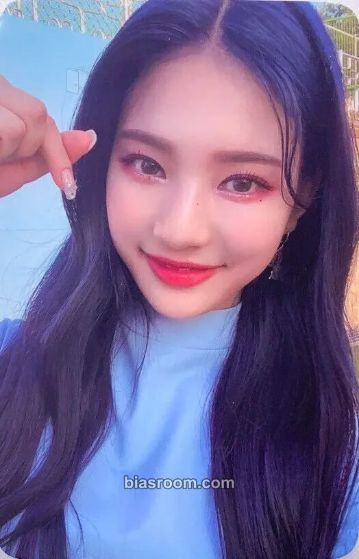 Isa STEREOTYPE Photocard - STAYC - STAYC K-pop photocard